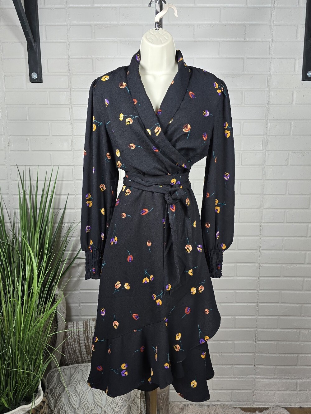 Cabi Black Floral Long Sleeve Wrap Midi Dress Medium